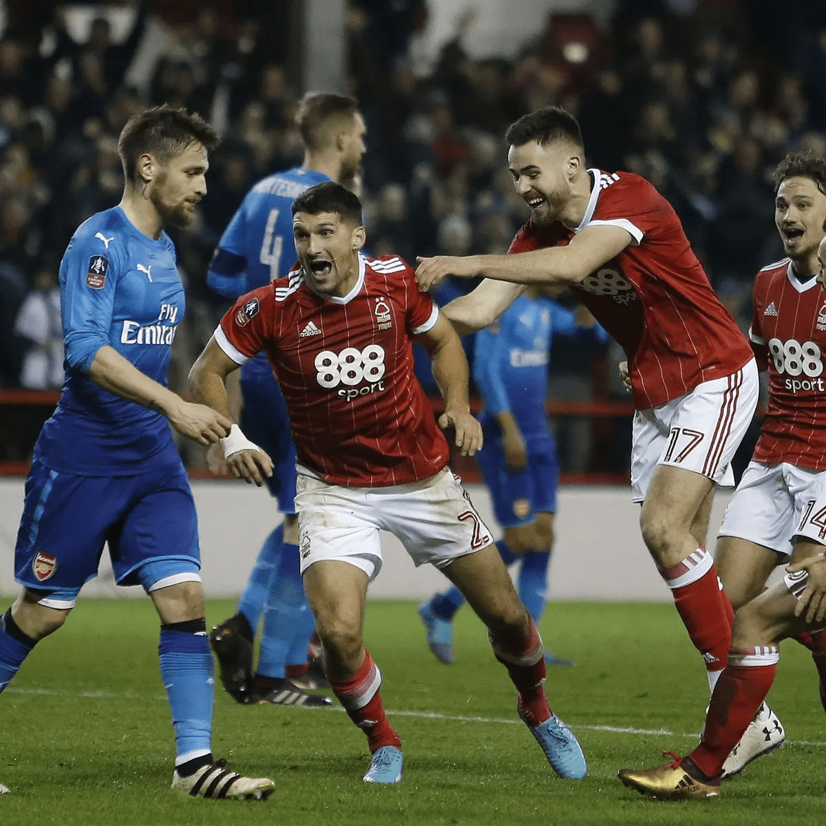 基于精确定位的人员与移动设备位置感知预警系统